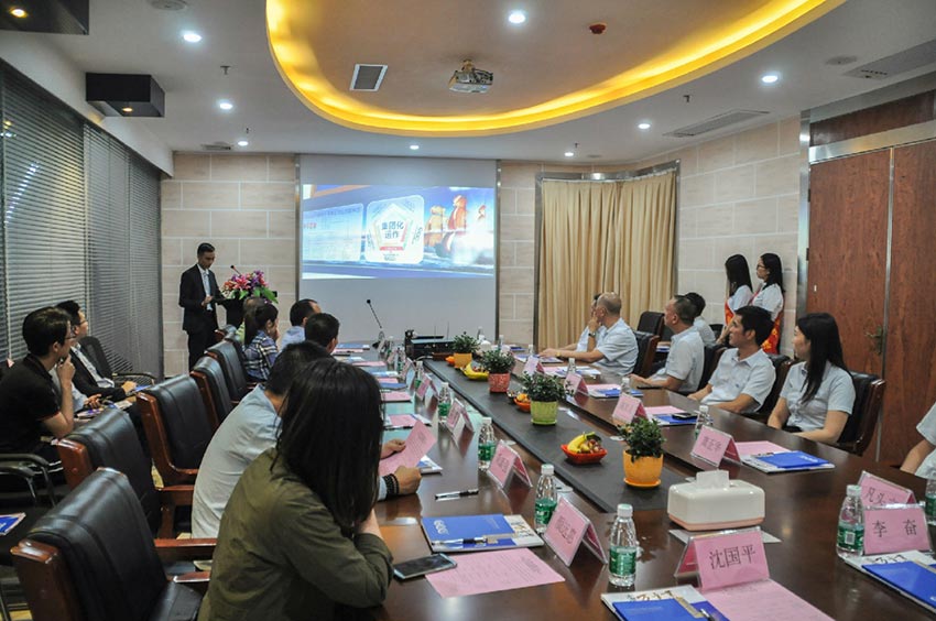 探花在线观看与佛山博士创新梦工场成功签订战略合作协议